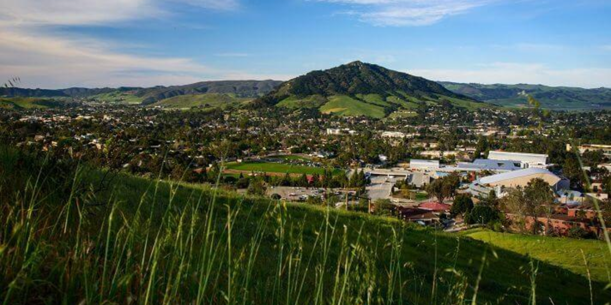 Best places to visit in California showcasing San Luis Obispo’s charming downtown and coastal scenery